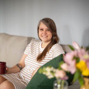 Meet your Posher, Lana
